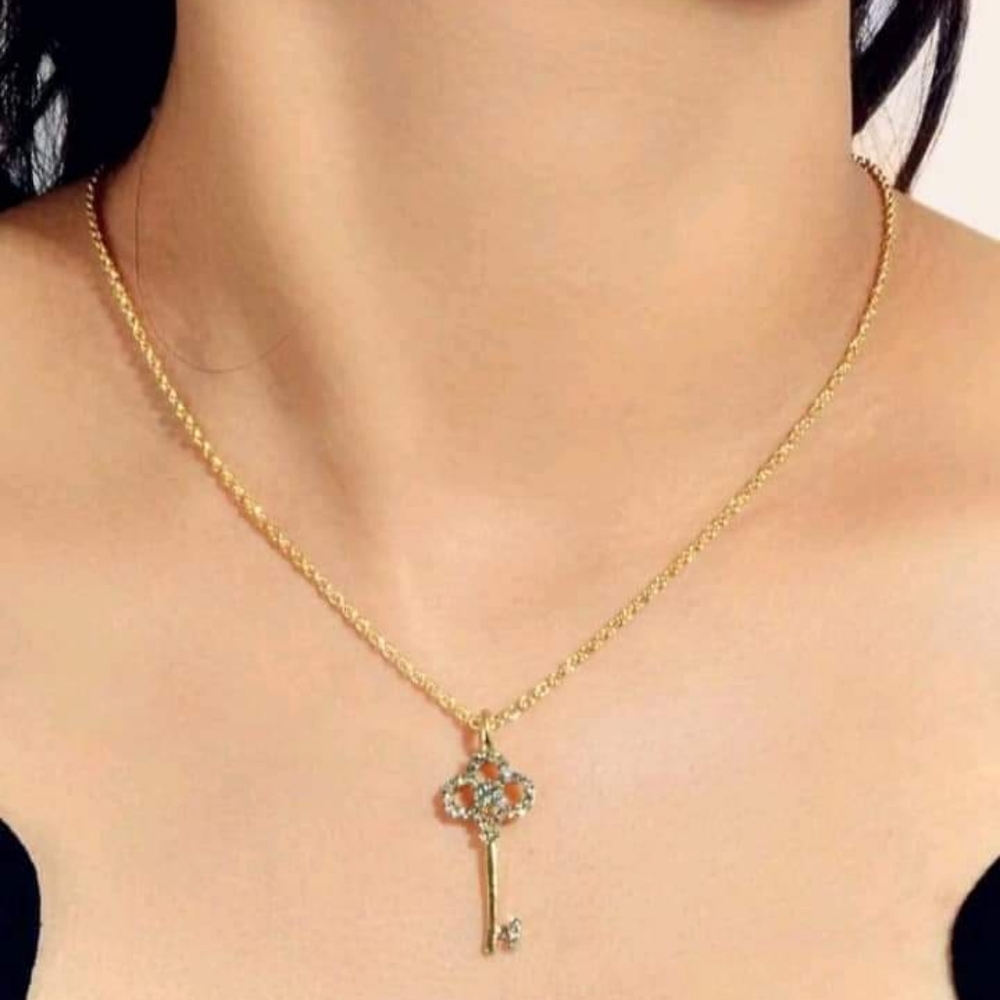 Key necklace
